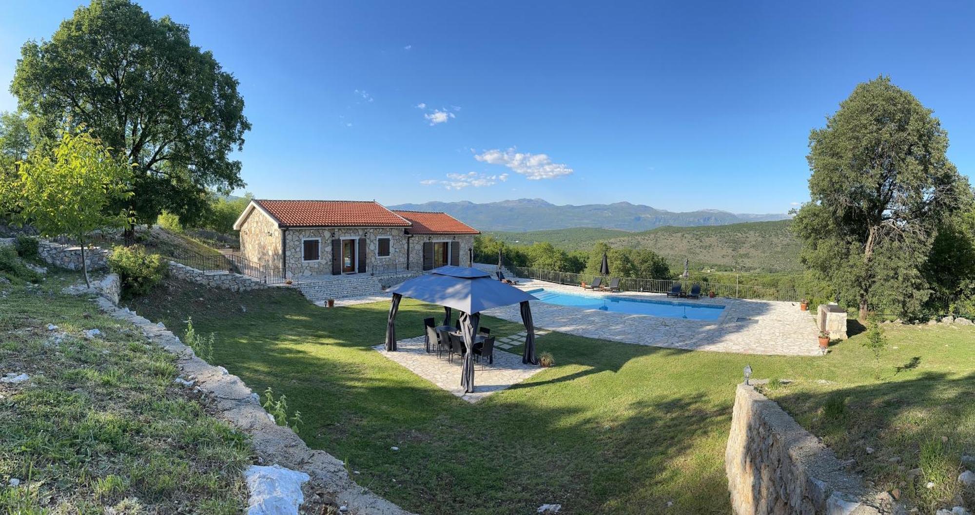Grandfather'S Secret Danilovgrad Luaran gambar